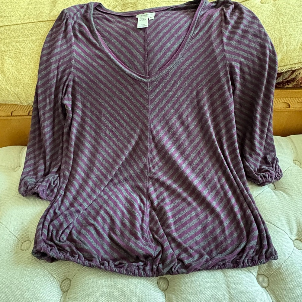 Sophie Max Purple & Gray Striped V-neck Top